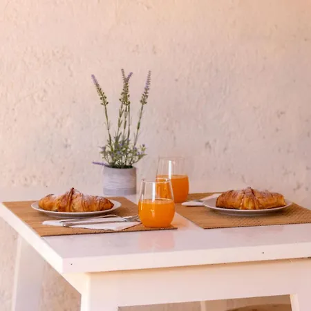 Diran Apartment